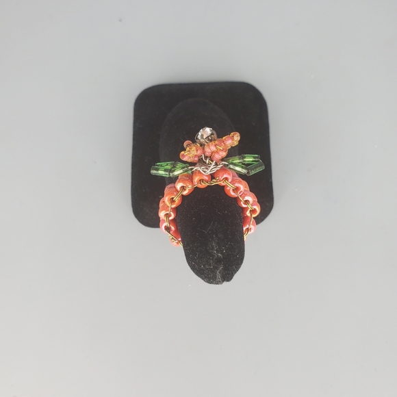 Rose Flower Beaded Ring - Picture 8 of 9